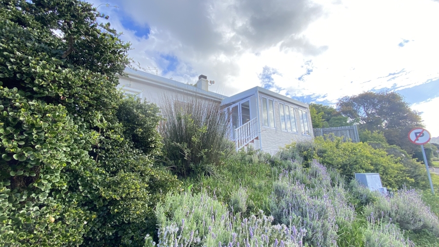 3 Bedroom Property for Sale in Glencairn Western Cape